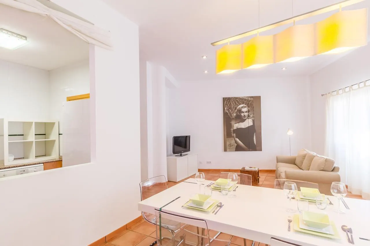 بيت للعطل Rooms Cozy House سي سالينيس إسبانيا